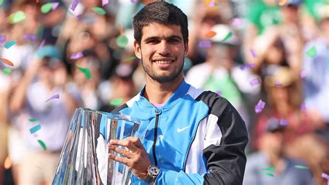 Alcaraz beats Medvedev to retain Indian Wells title .
